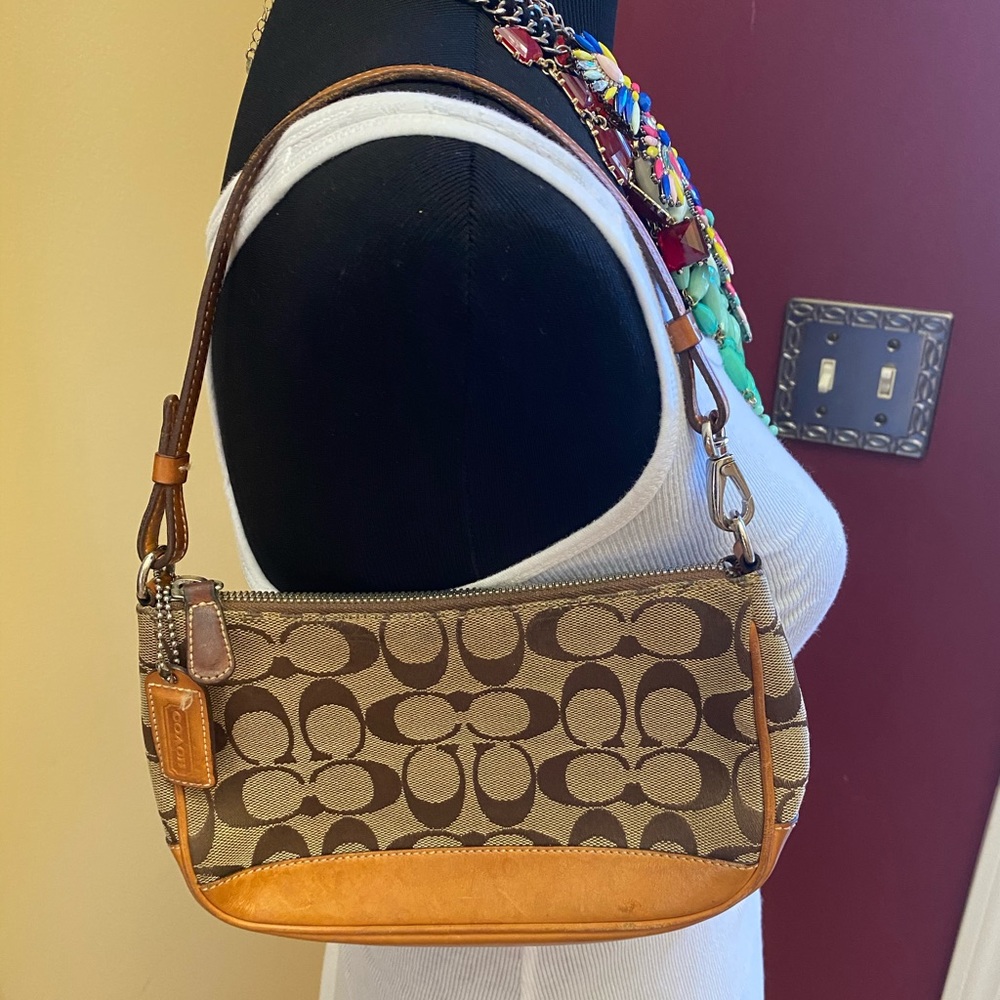 Coach shoulder bag